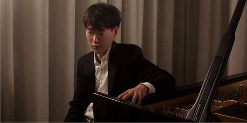 Kisuk Kwon
